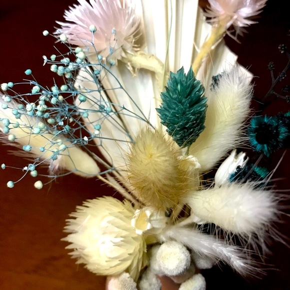 Cake Flowers Dried Flowers Prearranged ASSORTED PRESERVED NEW DESIGN ITEM - Picture 3 of 5